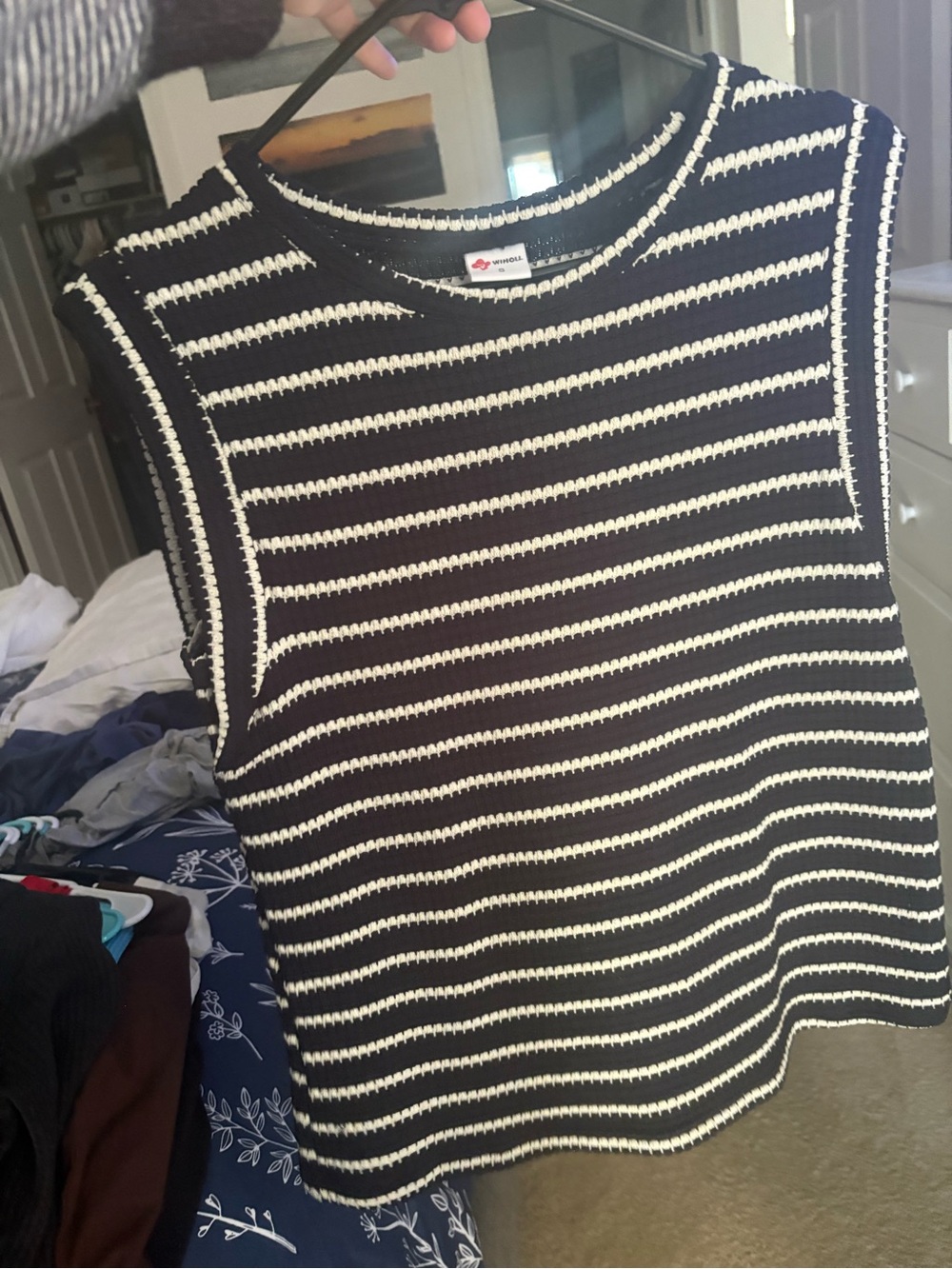 Source Unknown Black & White Striped Knit Tank Top